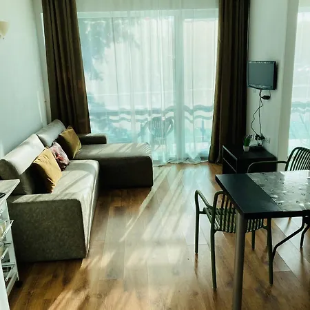 Apartman резиденция у морского берега Szarafovo